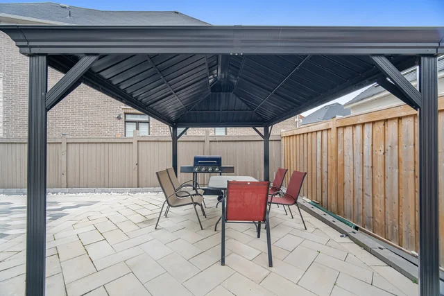 7 Anatolia Street, Brampton - photo 109
