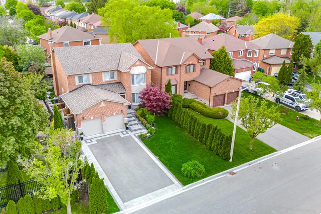 2017 Lady Di Court, Mississauga - photo 8