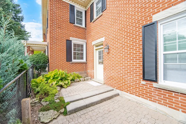 10245 Old Pine Crest Road, Brampton - photo 41