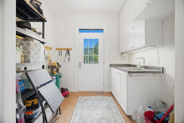 10245 Old Pine Crest Road, Brampton - photo 42