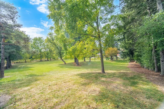 10245 Old Pine Crest Road, Brampton - photo 88