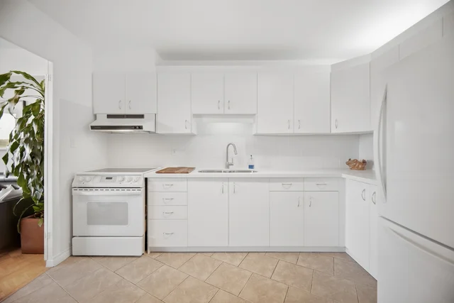 60 Pavane Linkway #1416, North York - photo 18