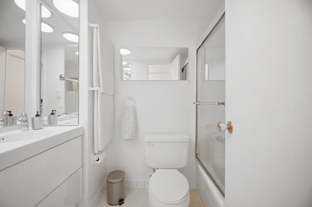 60 Pavane Linkway #1416, North York - photo 33