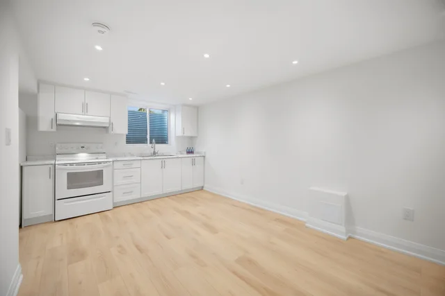 3390 Frobex Court, Mississauga - photo 44