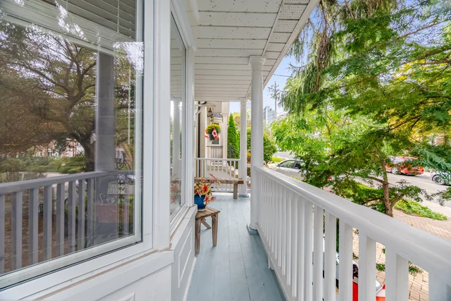 219 Broadway Avenue, Toronto - photo 7