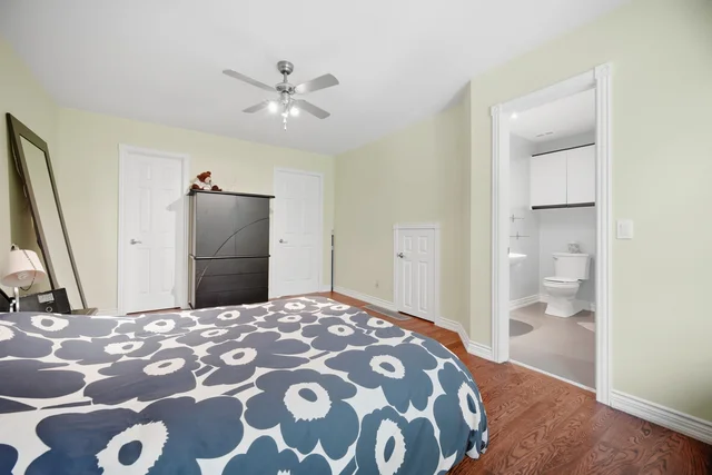 219 Broadway Avenue, Toronto - photo 33