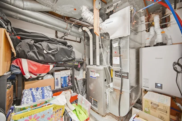 219 Broadway Avenue, Toronto - photo 67