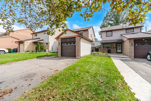 13 Dalzell Avenue, Brampton - photo 4