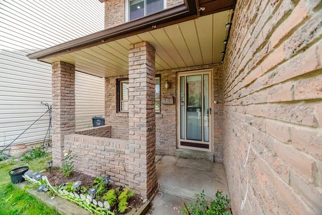 13 Dalzell Avenue, Brampton - photo 6