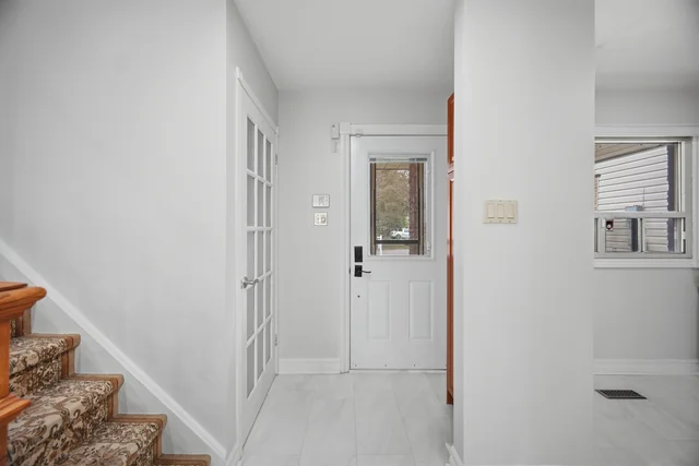 13 Dalzell Avenue, Brampton - photo 7