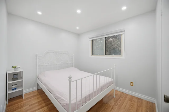 13 Dalzell Avenue, Brampton - photo 24