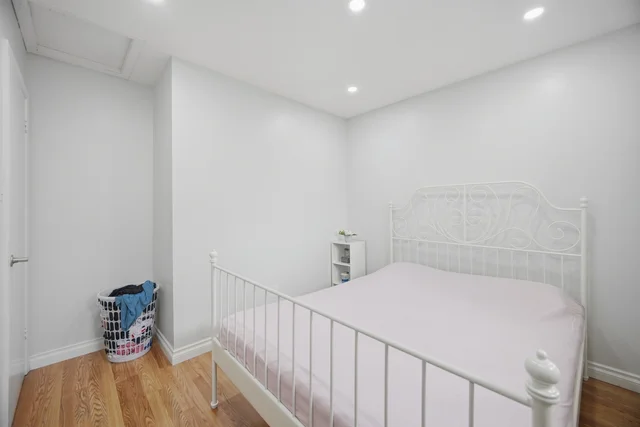 13 Dalzell Avenue, Brampton - photo 25