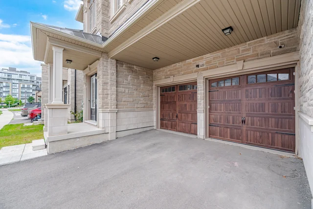 1400 Yellow Rose Circle, Oakville - photo 3