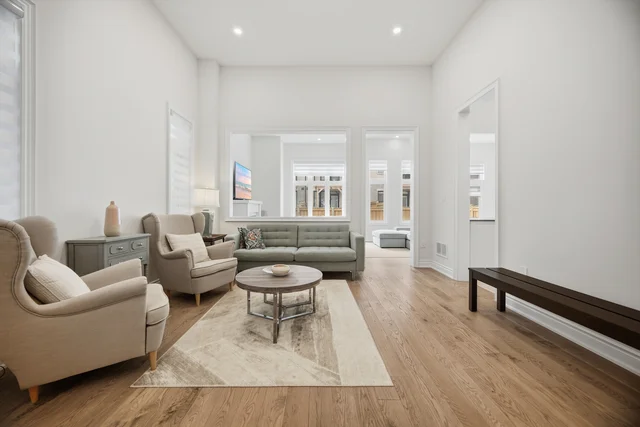 1400 Yellow Rose Circle, Oakville - photo 9