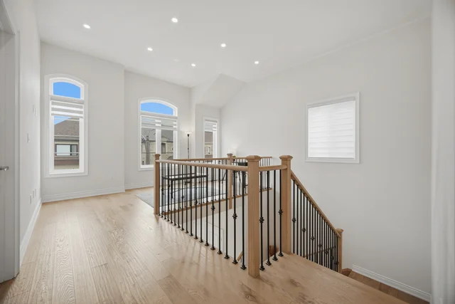 1400 Yellow Rose Circle, Oakville - photo 35