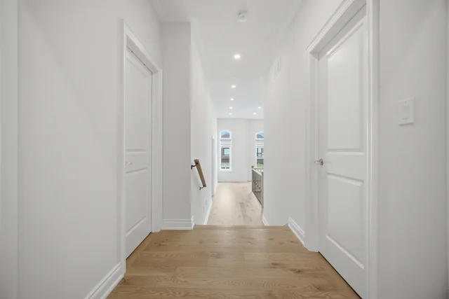 1400 Yellow Rose Circle, Oakville - photo 39