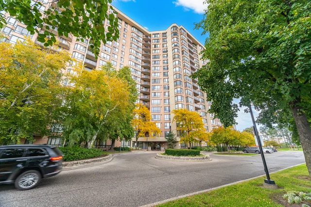 #1511-20 Cherrytree Drive, Brampton - photo 3