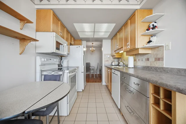 #1511-20 Cherrytree Drive, Brampton - photo 19
