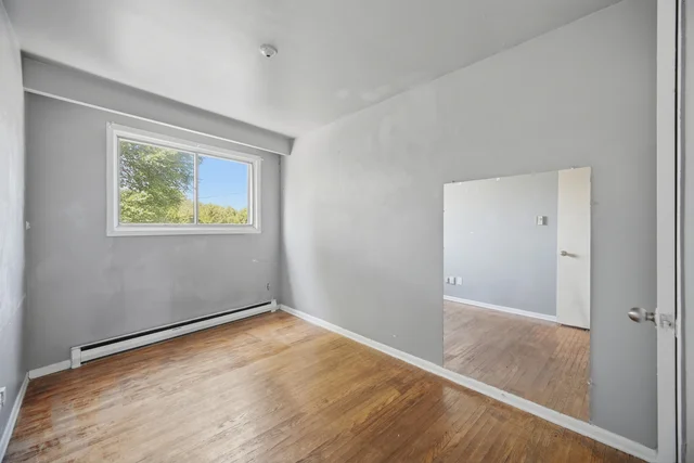 1169 Lakeshore Road East, Mississauga - photo 22