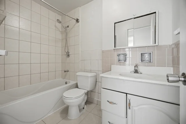 1169 Lakeshore Road East, Mississauga - photo 26