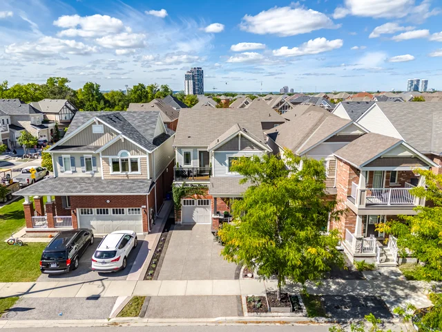 545 Gibson Crescent, Milton - photo 2