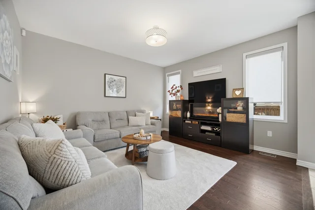 545 Gibson Crescent, Milton - photo 45