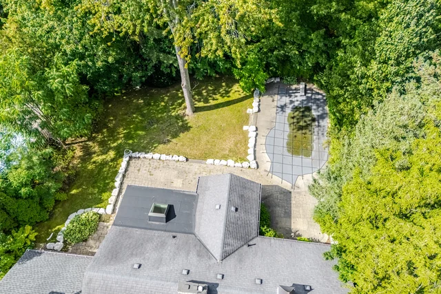 1037 Lakeshore Road West, Oakville - photo 90