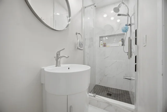 #138-1951 Rathburn Road East, Mississauga - photo 24