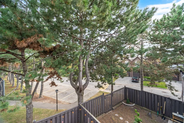 #138-1951 Rathburn Road East, Mississauga - photo 30