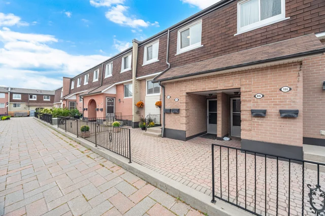 #185-2170 Bromsgrove Road, Mississauga - photo 3