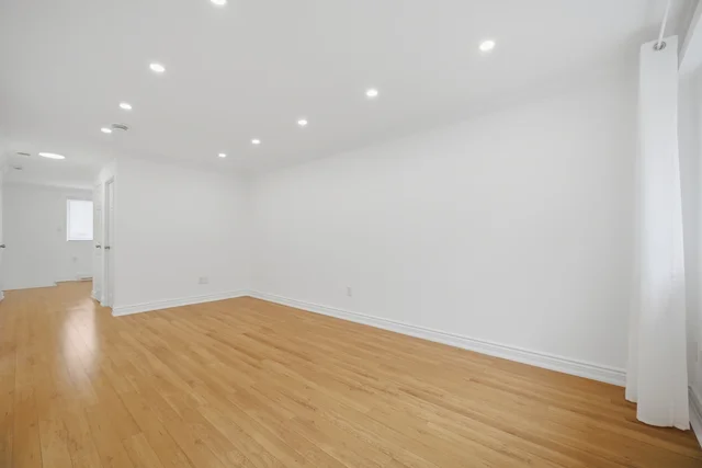 #185-2170 Bromsgrove Road, Mississauga - photo 10