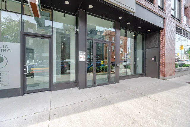 #225-246 Logan Avenue, Toronto - photo 6
