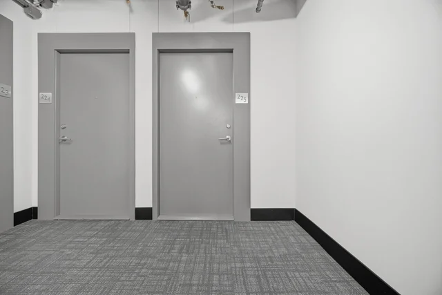 #225-246 Logan Avenue, Toronto - photo 9