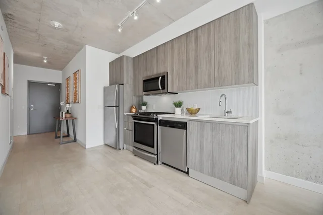 #225-246 Logan Avenue, Toronto - photo 12