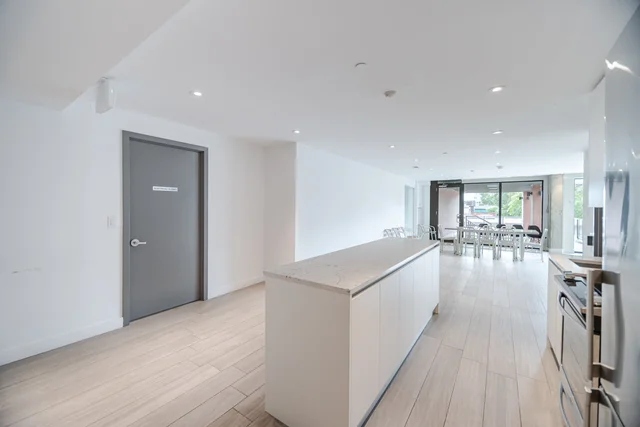 #225-246 Logan Avenue, Toronto - photo 38