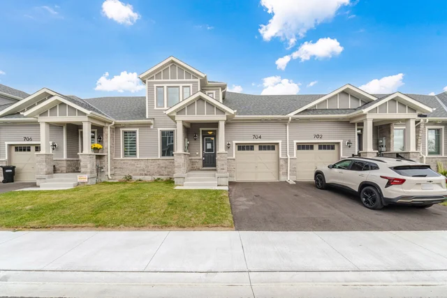 704 Sargeant Place, Innisfil - photo 2