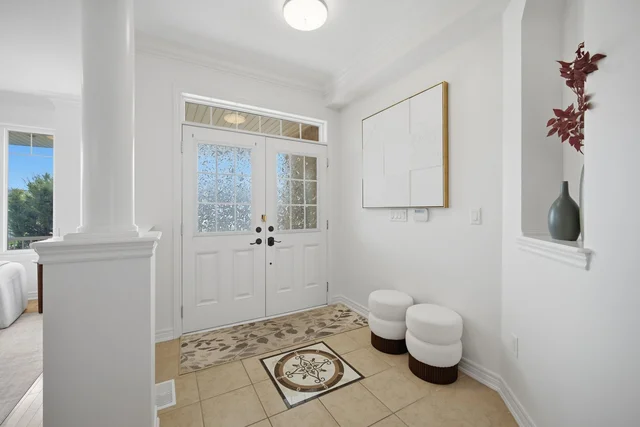 8 Farmhouse Crescent, Richmond Hill - photo 6