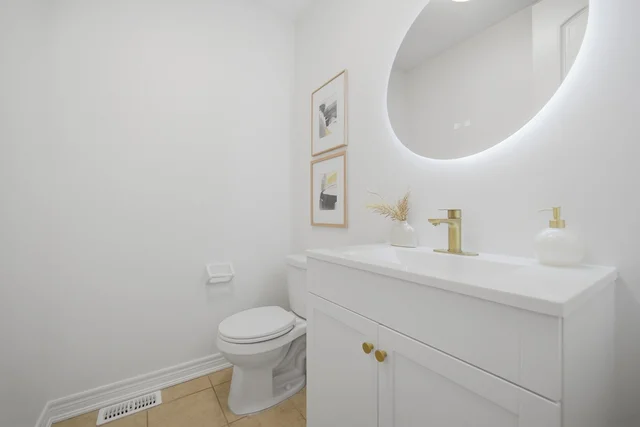 8 Farmhouse Crescent, Richmond Hill - photo 26