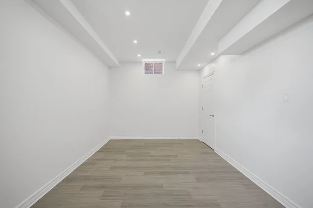 8 Farmhouse Crescent, Richmond Hill - photo 61
