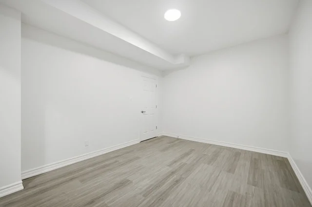 8 Farmhouse Crescent, Richmond Hill - photo 70