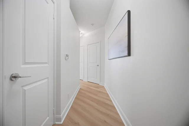 #607-80 Absolute Avenue, Mississauga - photo 16