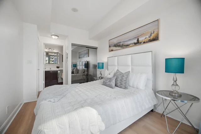 #607-80 Absolute Avenue, Mississauga - photo 28