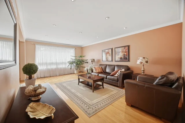 1434 Thorndyke Crescent, Mississauga - photo 12