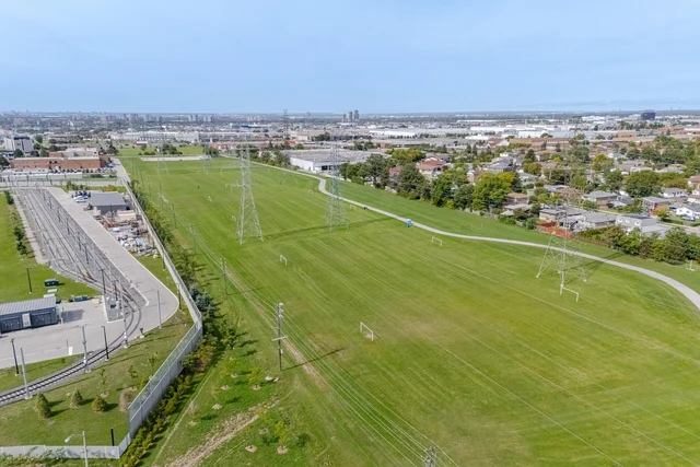 43 Elana Drive, North York - photo 80
