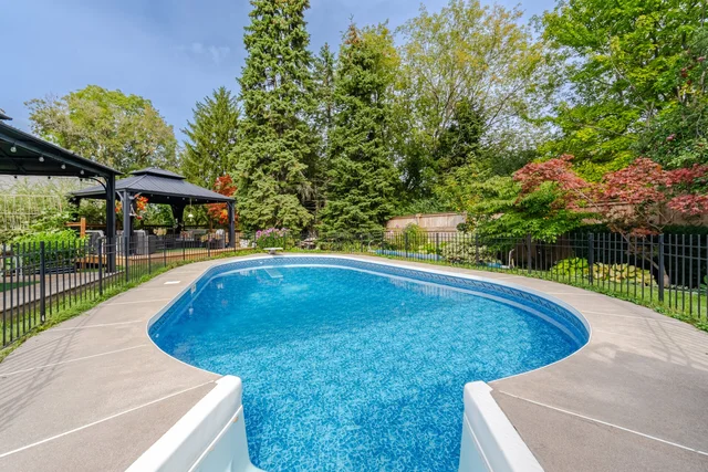 36 Inglenook Court, Whitby - photo 132