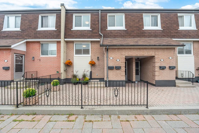 #185-2170 Bromsgrove Road, Mississauga - photo 1