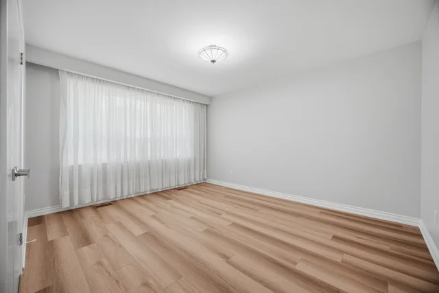 28 Landron Crescent, Toronto - photo 23