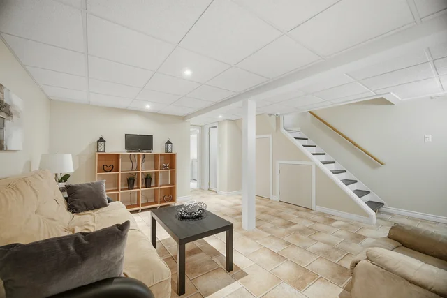 2 Grove Park Square, Brampton - photo 37