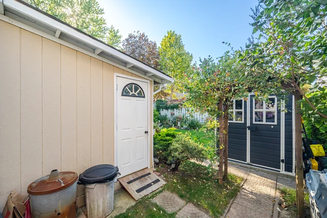 2 Grove Park Square, Brampton - photo 47