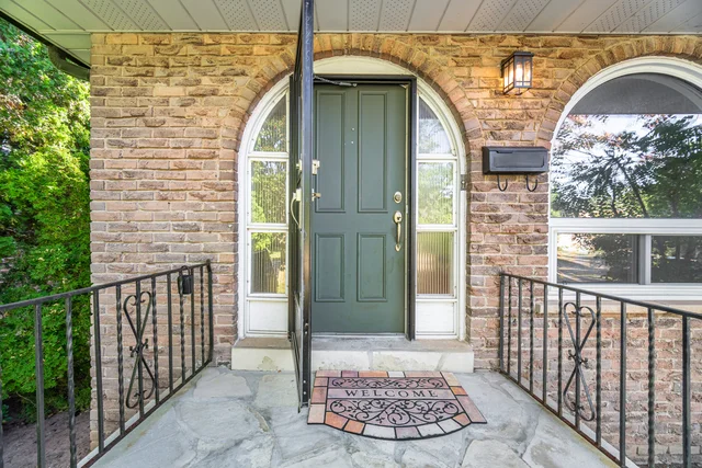 1166 Grand Boulevard, Oakville - photo 6